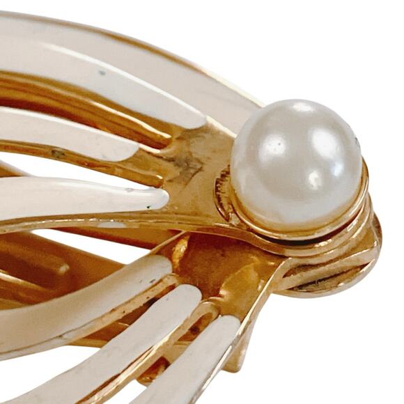 VTG 1980s Clip On Earrings Gold Tone White Enamel Pearl Retro Revival Sculptural - Picture 6 of 14